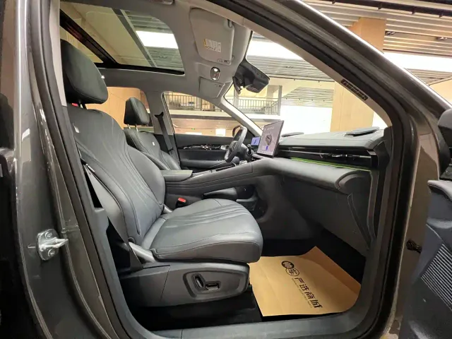 Geely Galaxy E5 — Фото автомобиля 10