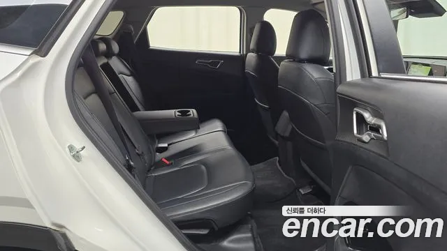 Kia Sportage Sportage 5-е поколение Бензин 1.6 турбо 2WD — Фото автомобиля 12