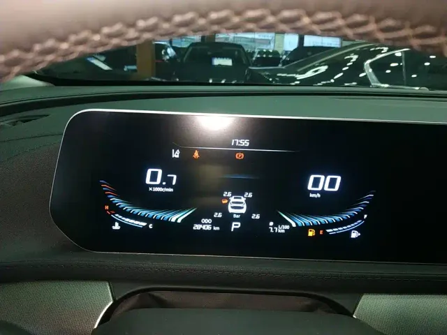 Forthing T5 Evo — Фото автомобиля 7
