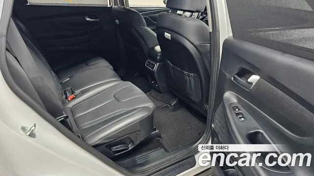 Hyundai Santafe Новый Santa Fe Дизель 2.2 2WD — Фото автомобиля 11