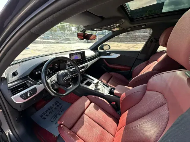 Audi A4L — Фото автомобиля 3