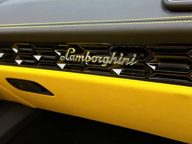 Lamborghini Huracan — Фото автомобиля 18