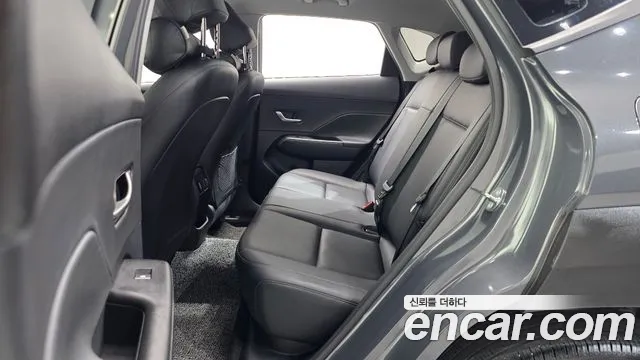 Hyundai Kona SX2 — Фото автомобиля 18