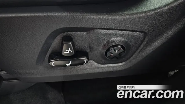 KG_Mobility_Ssangyong Rexton All Rexton Дизель 2.2 4WD — Фото автомобиля 27