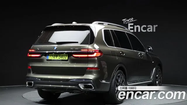 BMW X7 — Фото автомобиля 2