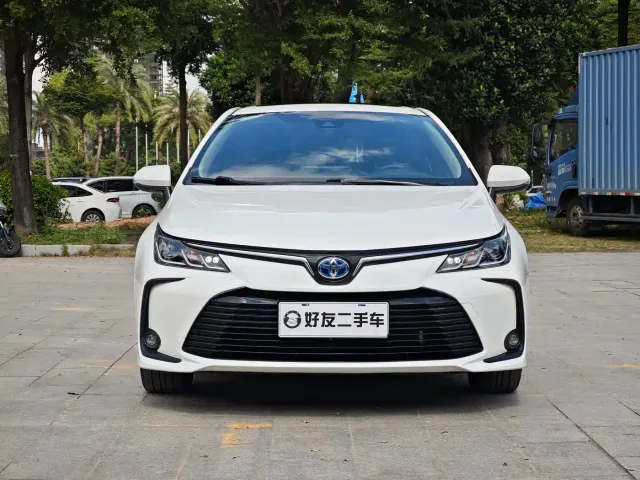 Toyota Corolla — Фото автомобиля 2