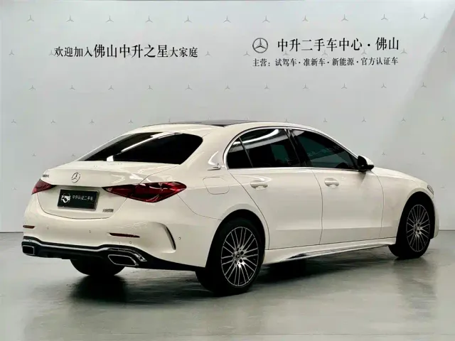 Mercedes-Benz C-Class — Фото автомобиля 2