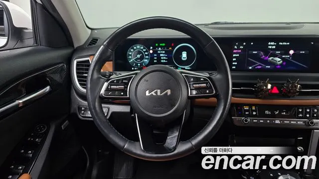 Kia Seltos — Фото автомобиля 13