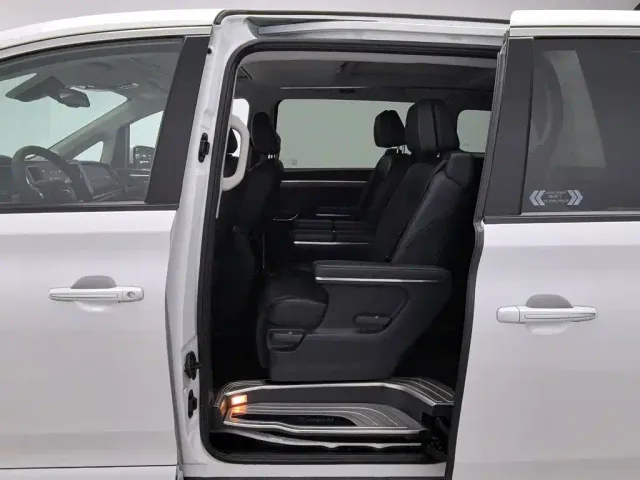 GAC Trumpchi M8 — Фото автомобиля 15