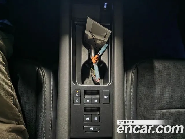 Hyundai Ioniq 6 — Фото автомобиля 12