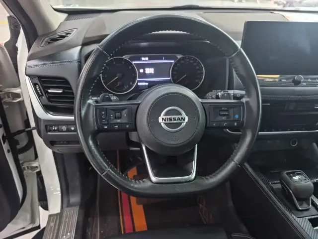 Nissan X-Trail — Фото автомобиля 6