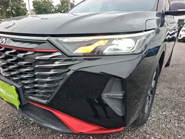 Dongfeng Fengshen AX7 — Фото автомобиля 23
