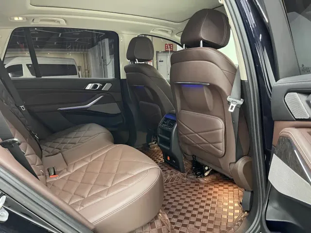 BMW X5 — Фото автомобиля 13