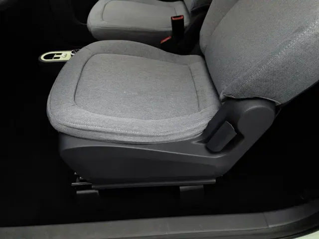 Wuling Hongguang Mini EV — Фото автомобиля 20