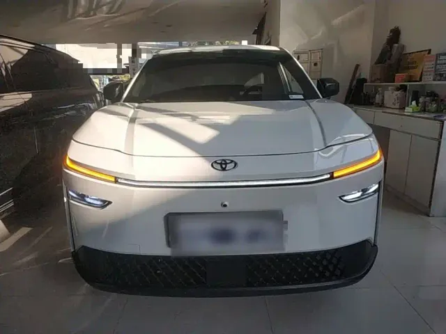 Toyota BoZhi 3X — Фото автомобиля 2