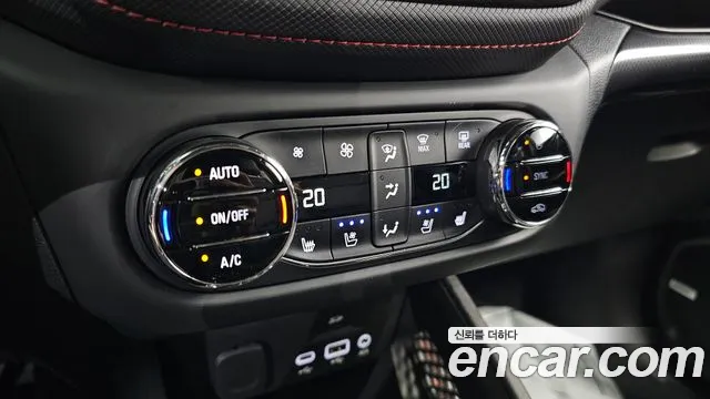 Chevrolet Trailblazer — Фото автомобиля 26