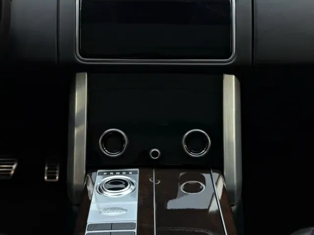 Land Rover Range Rover — Фото автомобиля 8