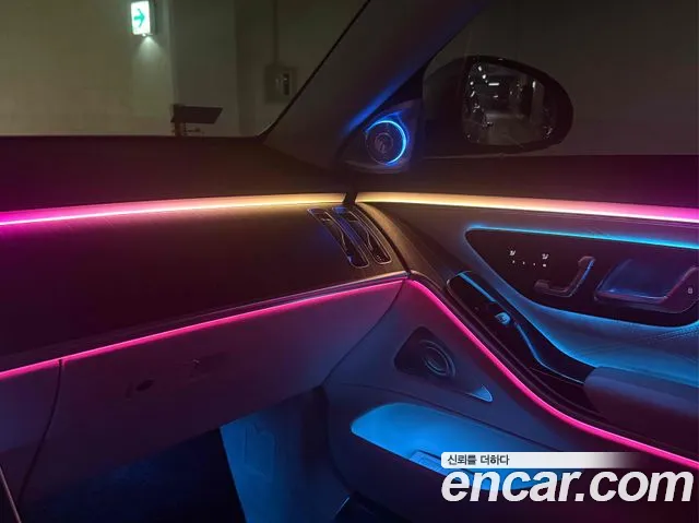 Mercedes-Benz S-Class — Фото автомобиля 10