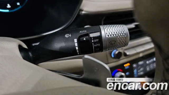 Genesis G70 New — Фото автомобиля 29