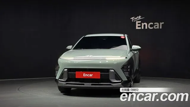Hyundai Kona Kona (SX2) Бензин 2.0 2WD — Фото автомобиля 3