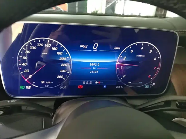 Mercedes-Benz GLC-Class — Фото автомобиля 15