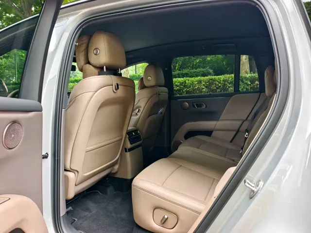 Li Auto i6 — Фото автомобиля 5