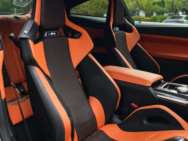 BMW M4 — Фото автомобиля 16