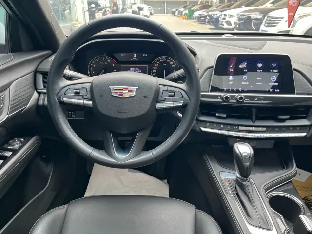 Cadillac Cadillac CT4 2022 28T Fashion Style — Фото автомобиля 8