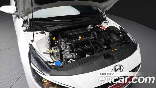 Hyundai AVANTE Avante (CN7) — Фото автомобиля 6