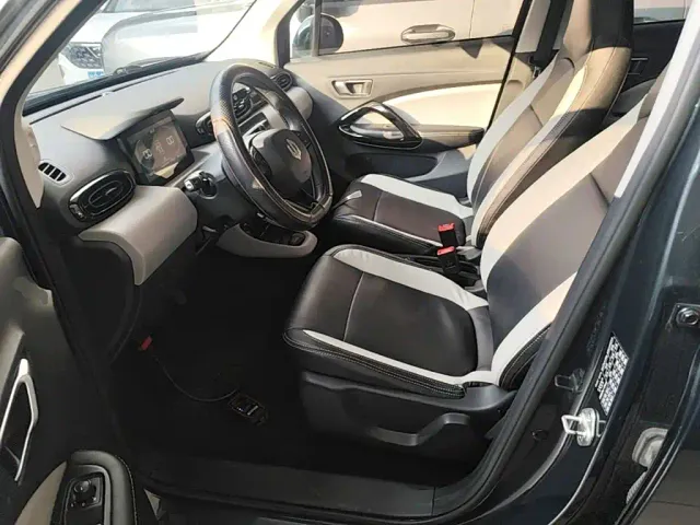 Leapmotor T03 — Фото автомобиля 14