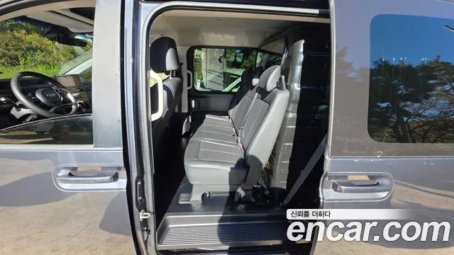 Hyundai Staria — Фото автомобиля 18