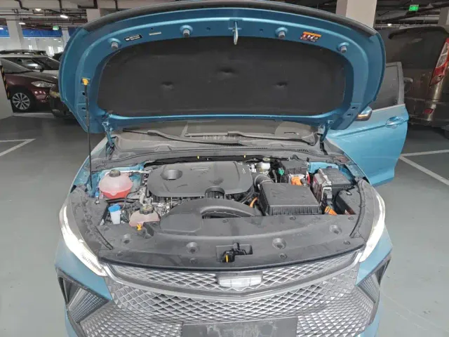 Geely Emgrand L — Фото автомобиля 9