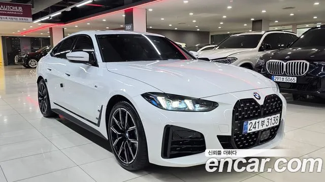 BMW 4-Series 4 серия (G22) 420i M Sport Pro Gran Coupe — Фото автомобиля 4