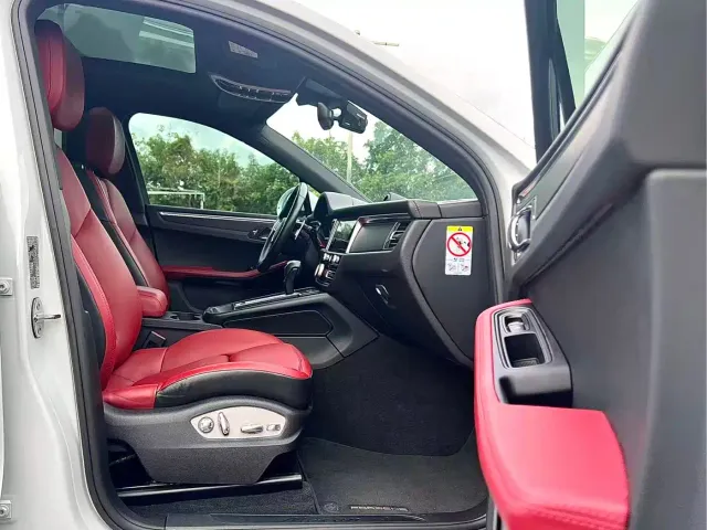 Porsche Macan — Фото автомобиля 25