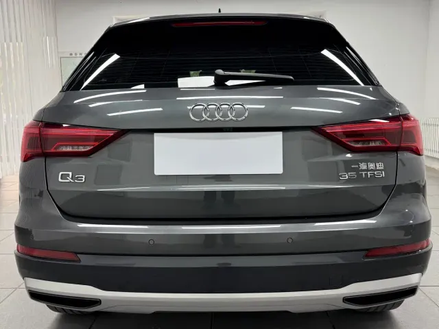 Audi Q3 — Фото автомобиля 5