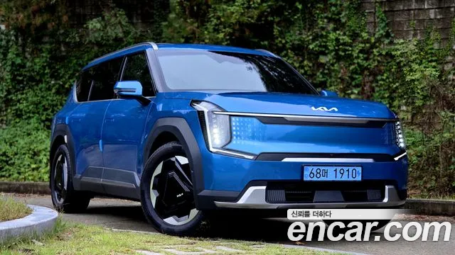Kia EV9 — Фото автомобиля 6