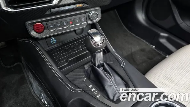 Ford Mustang Mustang 7 поколение 2.3 EcoBoost Premium Кабриолет — Фото автомобиля 9