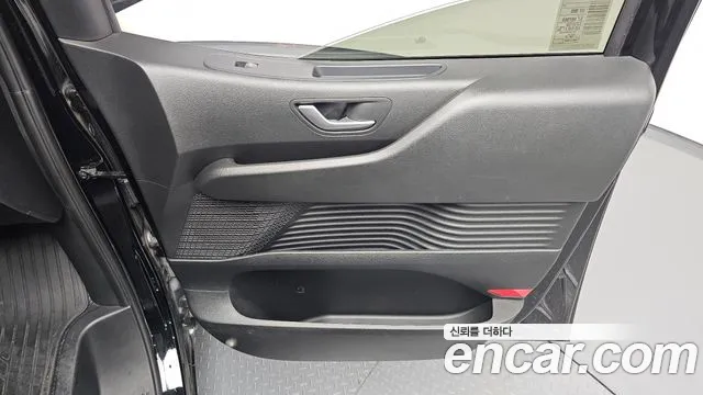 Hyundai Staria — Фото автомобиля 14