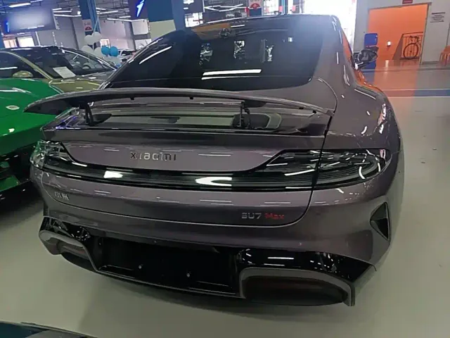 Xiaomi SU7 — Фото автомобиля 5