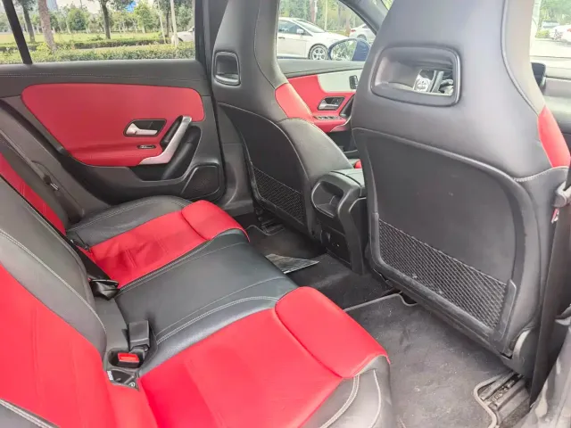 Mercedes-Benz Mercedes-Benz A-Class AMG (Import) 2022 AMG A 35 4MATIC — Фото автомобиля 12