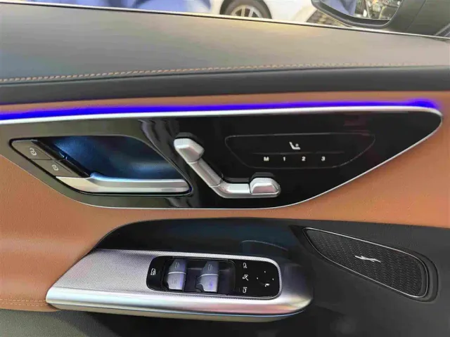 Mercedes-Benz GLC-Class — Фото автомобиля 11