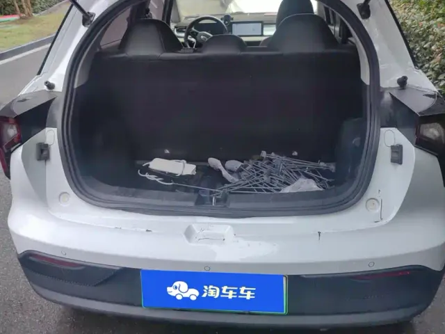 Geely Geometry E Firefly — Фото автомобиля 4