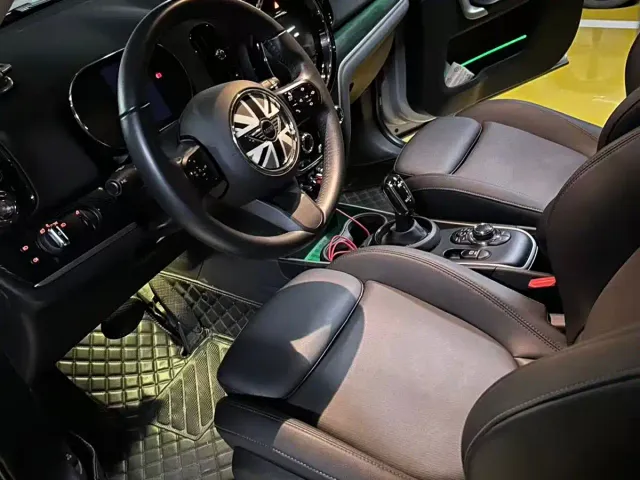 MINI Countryman — Фото автомобиля 3