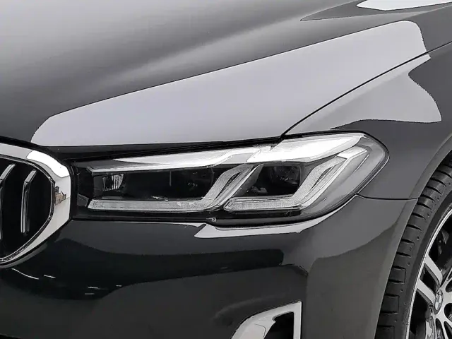 BMW 5 Series — Фото автомобиля 7