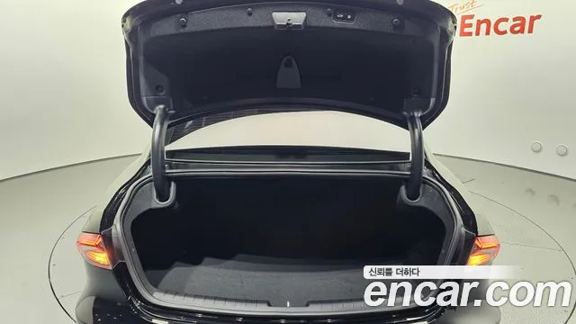Hyundai Grandeur Новый Grandeur IG — Фото автомобиля 17