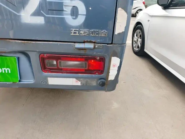 Wuling Zhengcheng — Фото автомобиля 7