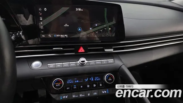 Hyundai Avante CN7 — Фото автомобиля 14