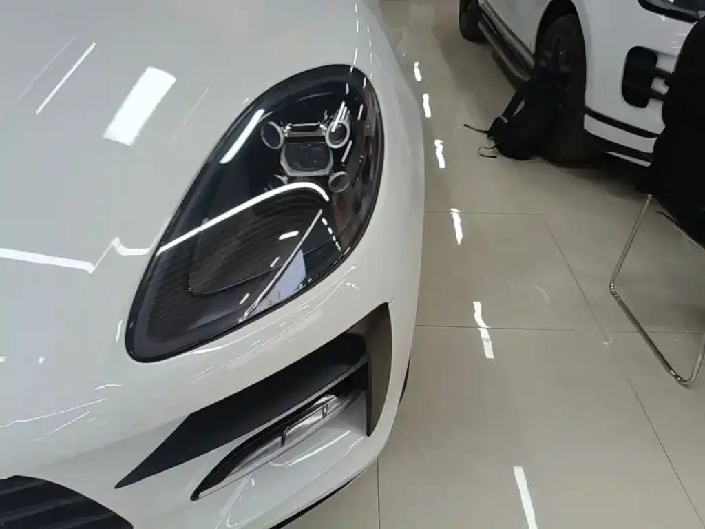 Porsche Macan 2021 Macan 2.0T — Фото автомобиля 23