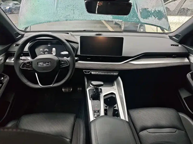 Geely Xingrui — Фото автомобиля 9
