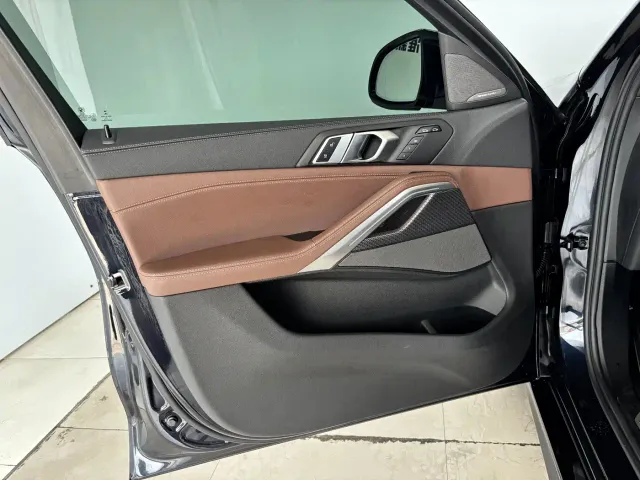 BMW X6 — Фото автомобиля 9